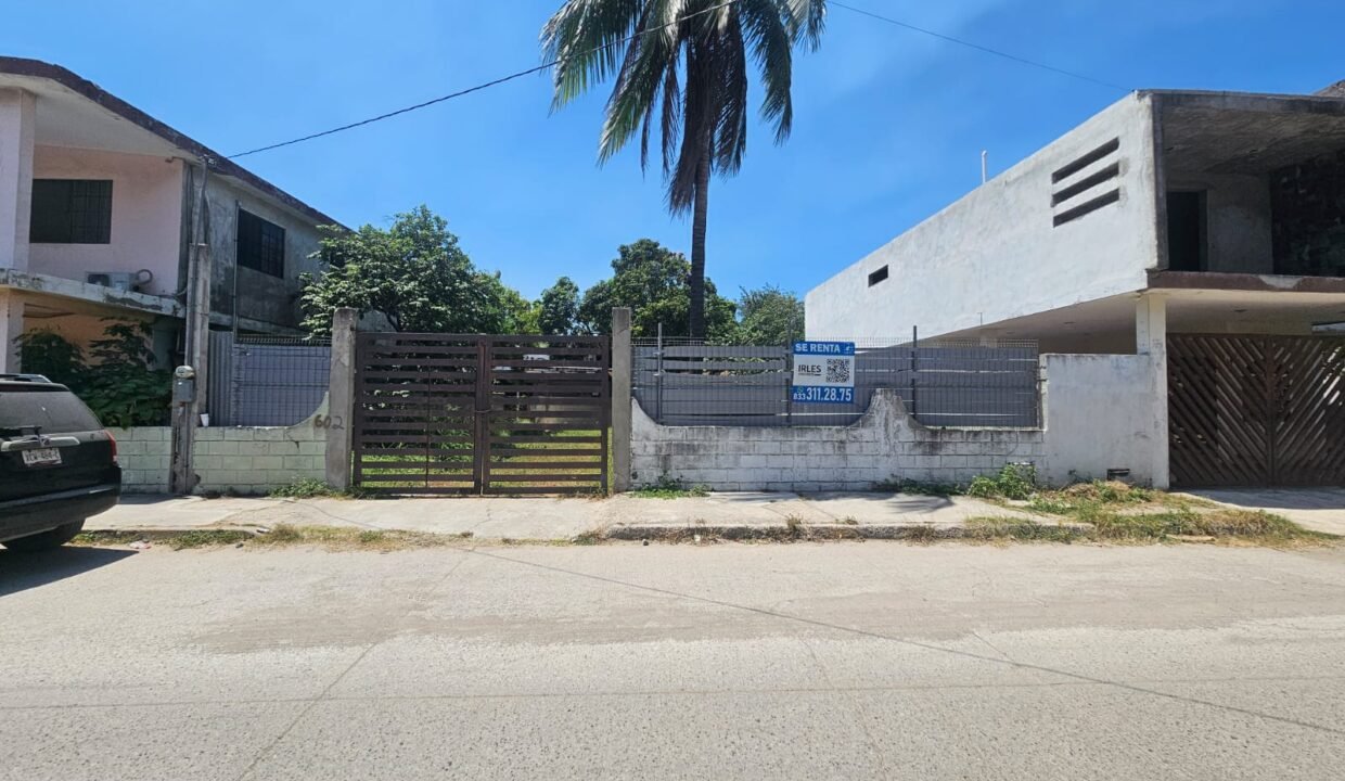 Fachada (2)