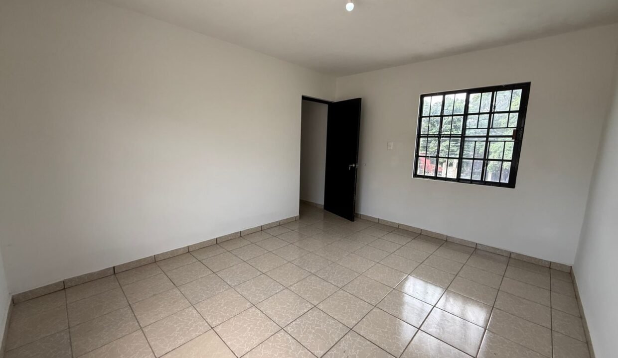 WhatsApp Image 2025-11-20 at 10.24.19 AM