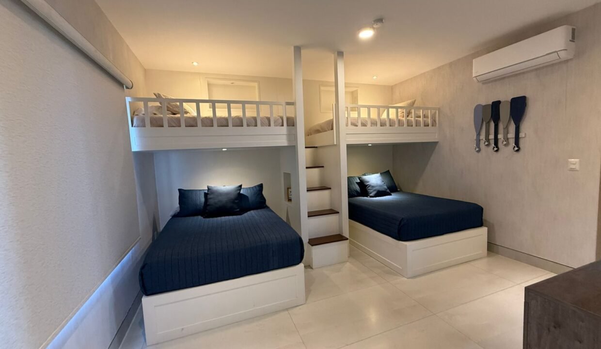 WhatsApp Image 2025-12-12 at 11.59.26 AM (3)