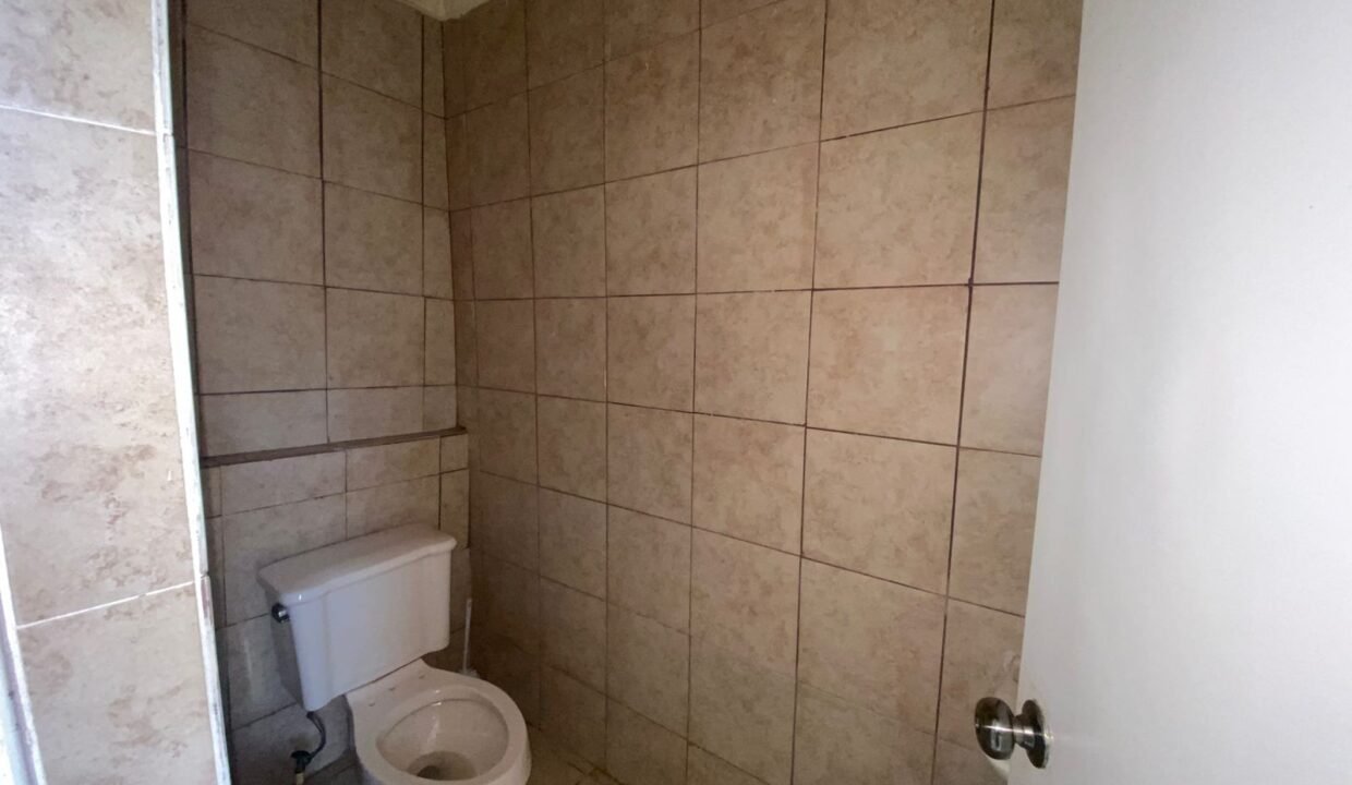 Baño 1 Vista Izquierda