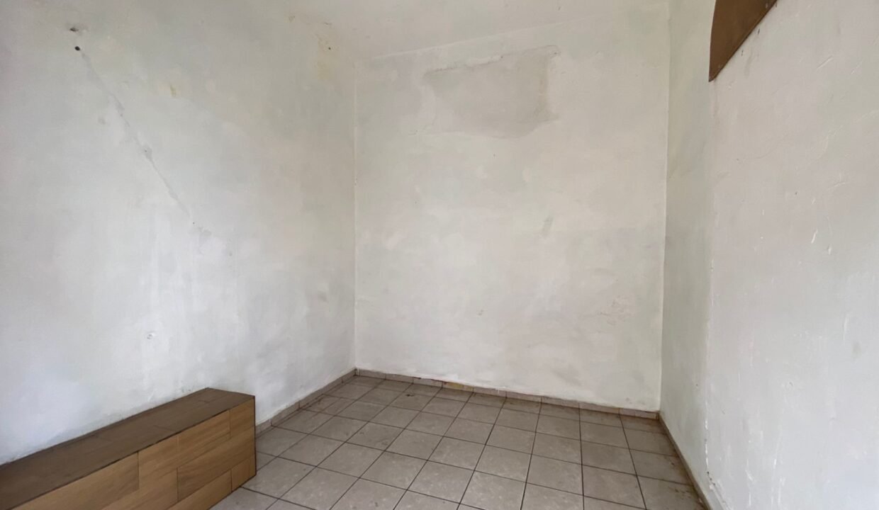 Àrea 2 para usos multiples