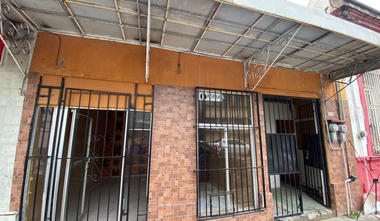 Fachada vista frontal 2