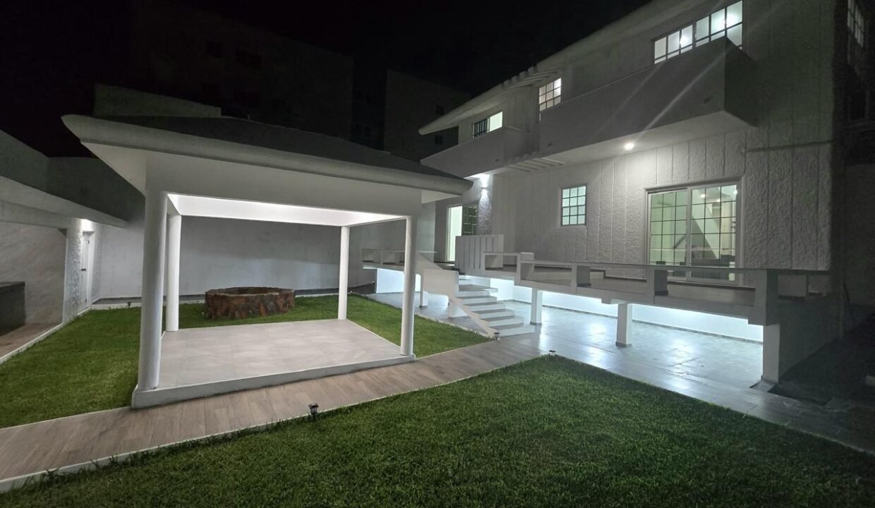 Área Social y Jardín (2)