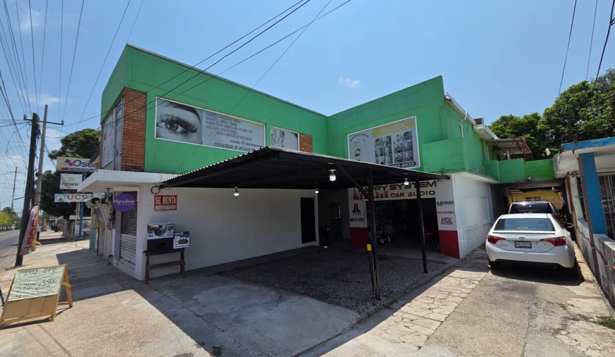 Estacionamiento (3)